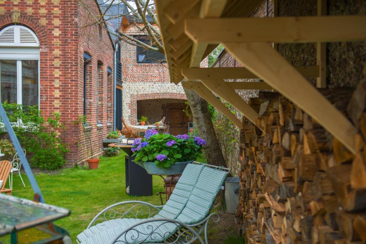 オンフルール ア レコール ビュイソニエール Bed & Breakfast エクステリア 写真
