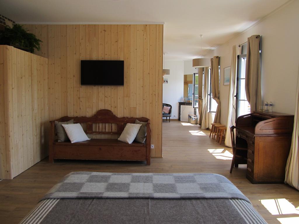 オンフルール ア レコール ビュイソニエール Bed & Breakfast エクステリア 写真